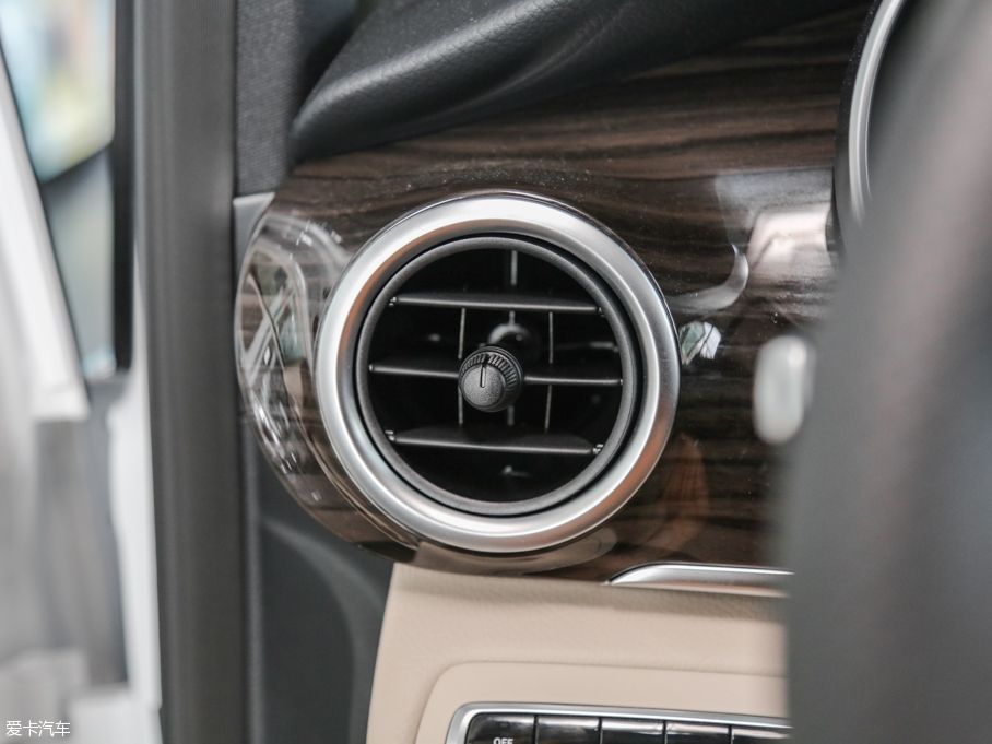 2016YV(j) V 260 I(lng)