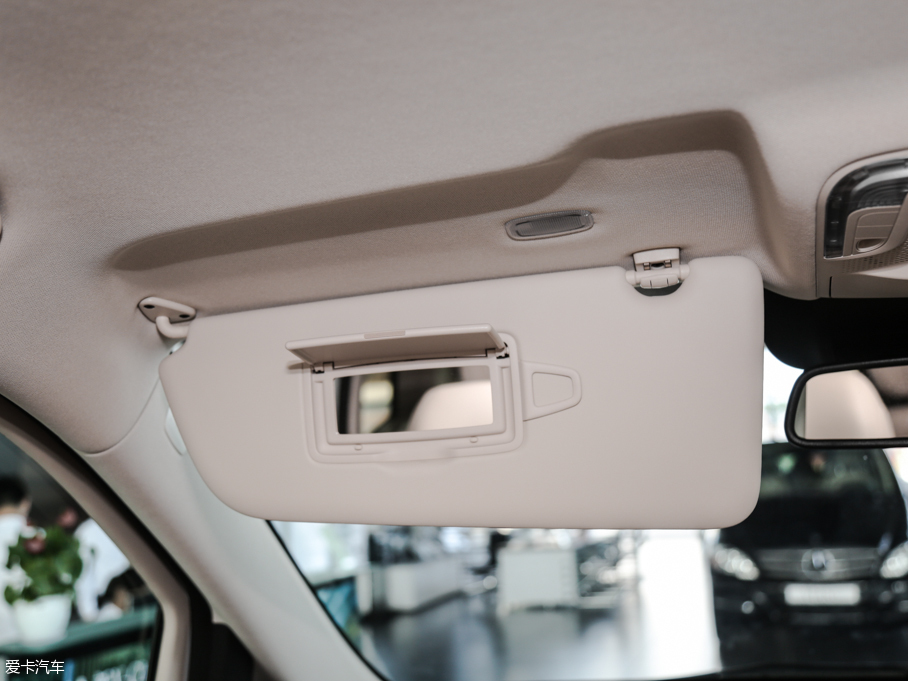 2016YV V 260 I(lng)