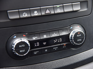 2016̄(w) {(dio){(dio)(ji)