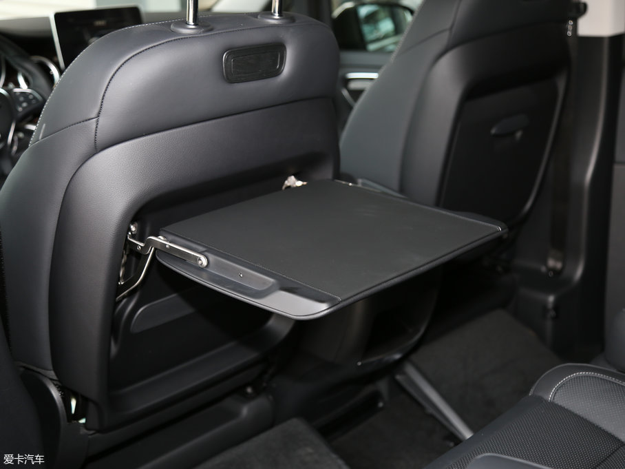 2017YV(j) V 260 F