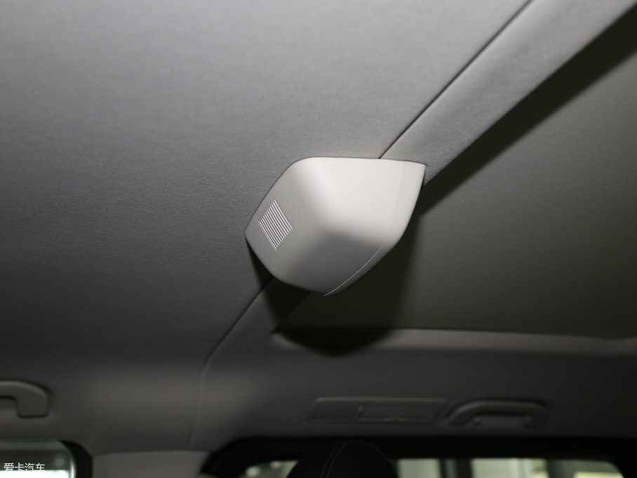 2017YV(j) V 260L ذ