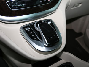 2017V 260 L FL п؅^