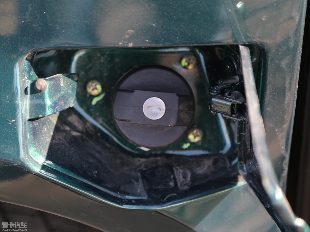 2010ؔ\300 2.2L ͺAͶ؛