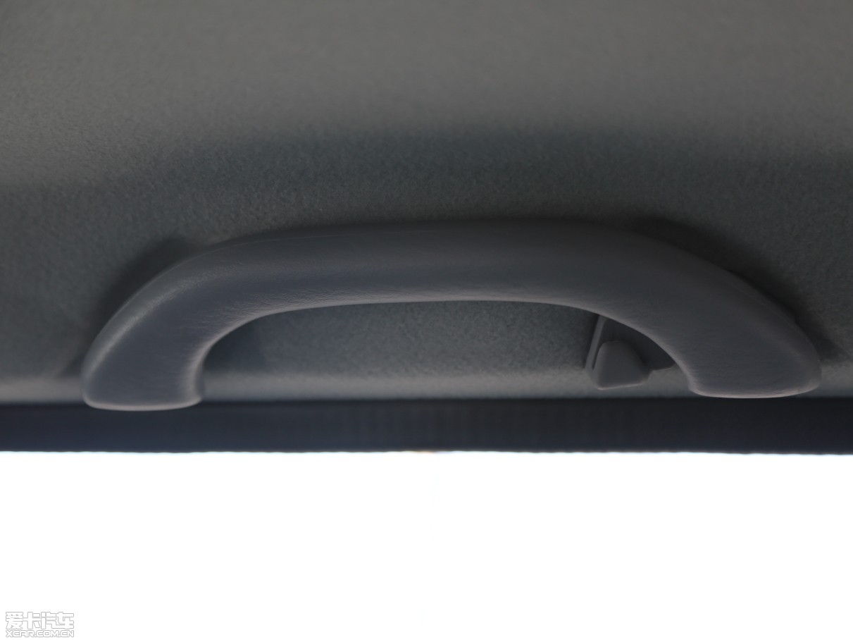 2010ؔ\300 2.2L ͺAͶ؛