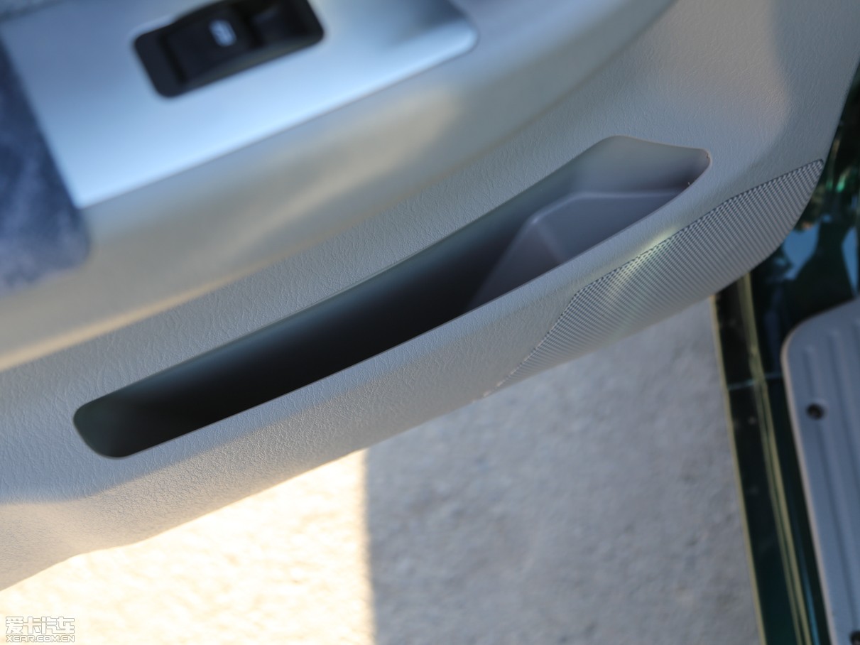 2010ؔ(ci)\(yn)300 2.2L ͺAͶ؛