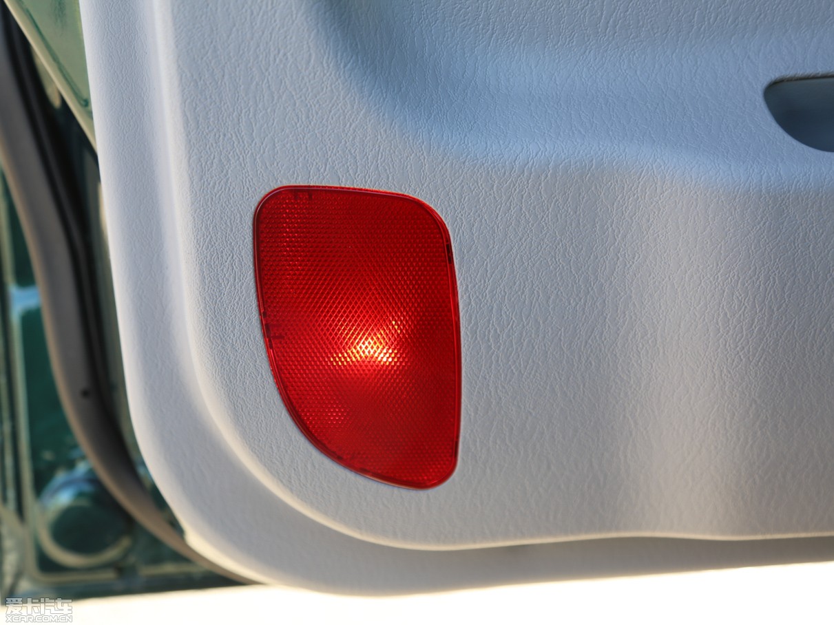 2010ؔ\300 2.2L ͺAͶ؛