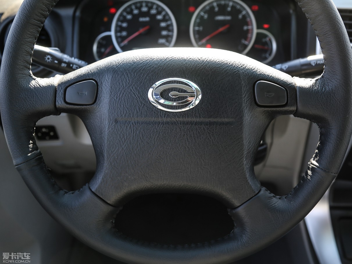 2010ؔ(ci)\(yn)300 2.2L ͺAͶ؛