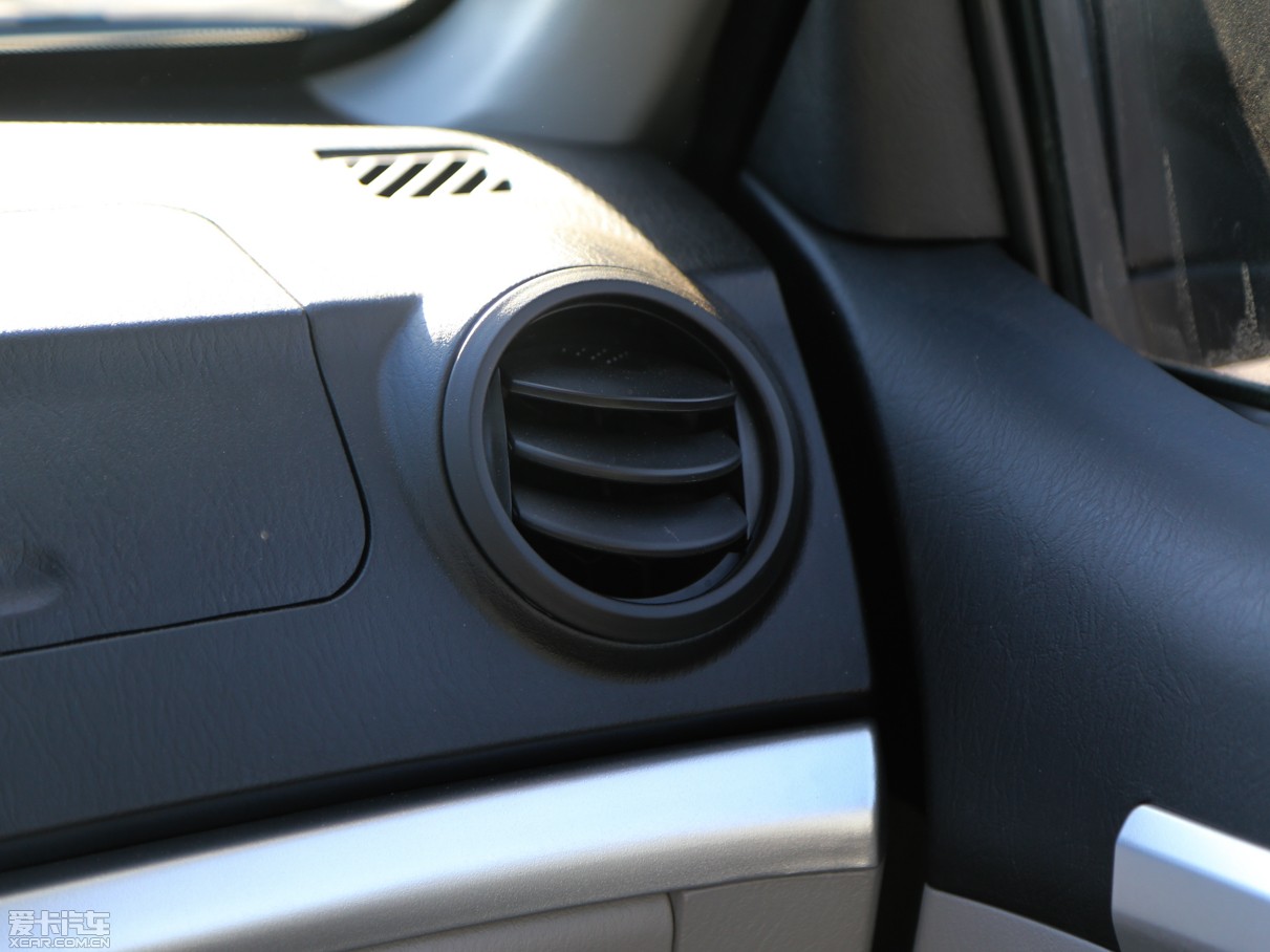 2010ؔ\300 2.2L ͺAͶ؛