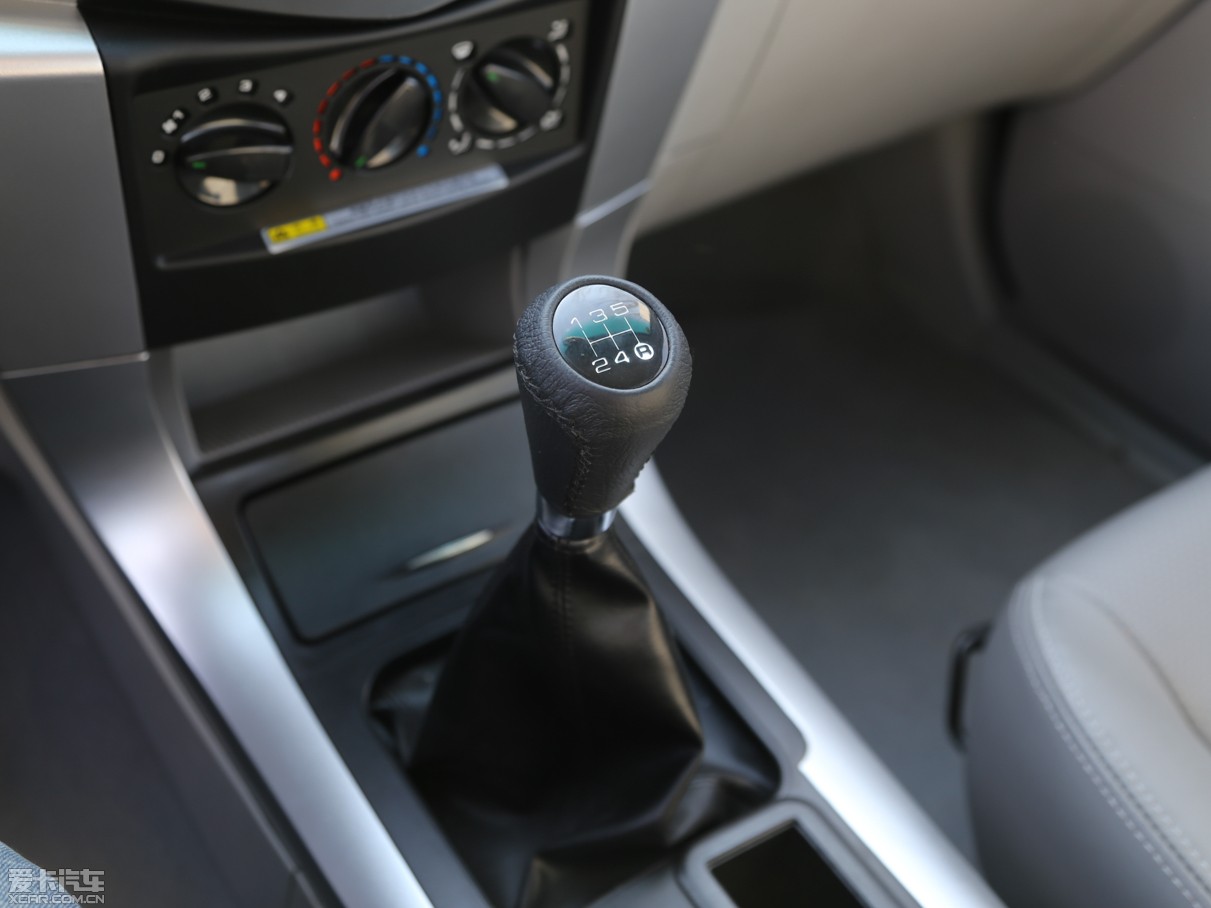 2010ؔ\300 2.2L ͺAͶ؛