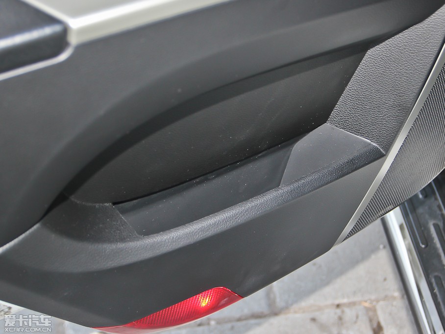 2012W܎GX5 2.4L ԄӃ촰 