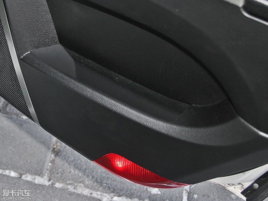 2012W܎GX5 2.4L ԄӃ(q)촰 