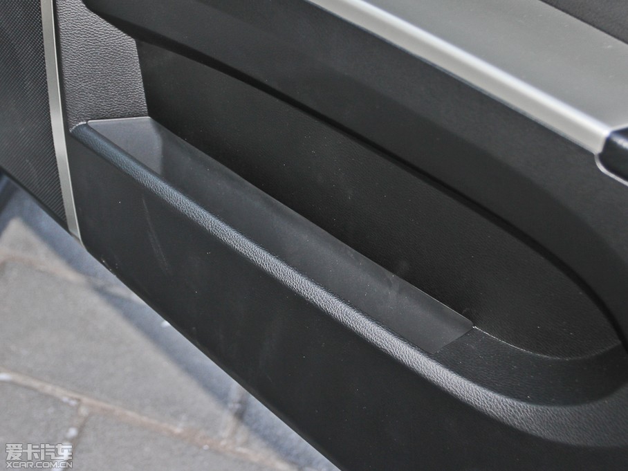 2012?yun)W܎GX5 2.4L Ԅ(dng)(q)촰 