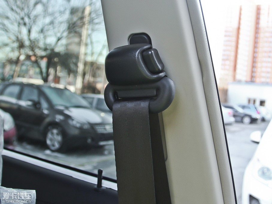 2012?yun)W܎GX5 2.4L Ԅ(dng)(q)촰 