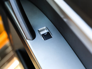 20122.4L Ԅ촰  п؅^