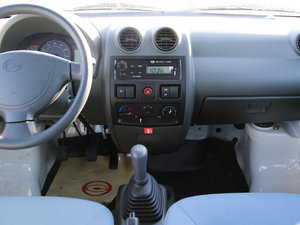 2012款1.0L 豪华版 中控区