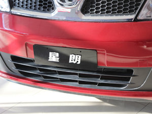 2013款1.5L 七座豪华版 细节外观