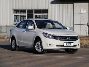 2014款1.6L 手动豪华版 整体外观