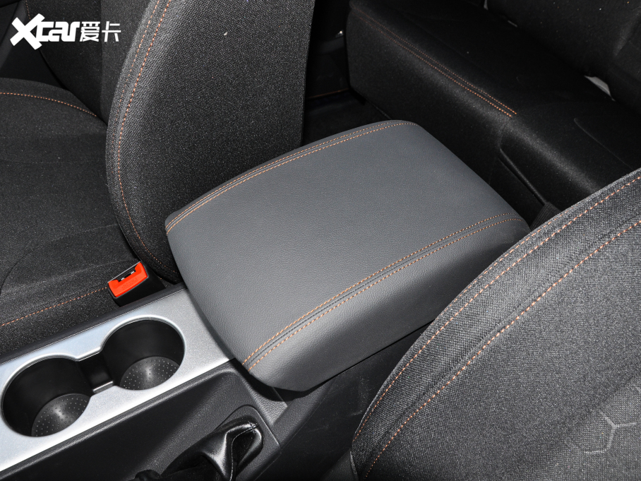 2021I(lng) ð 2.5T A̓(q)p 