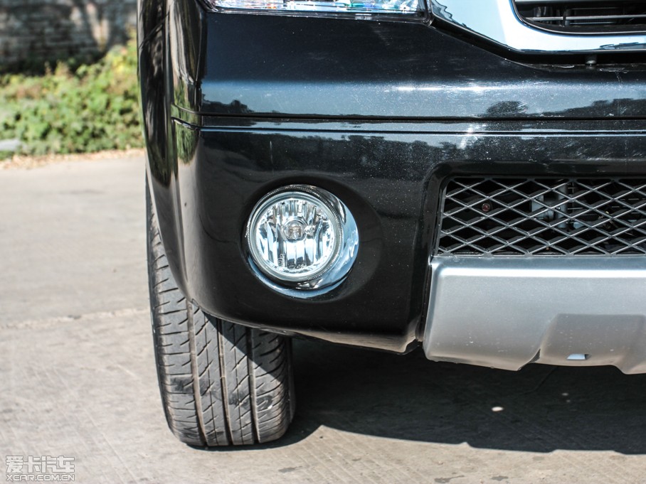 2013 2.5T ̓(q)A͹܉