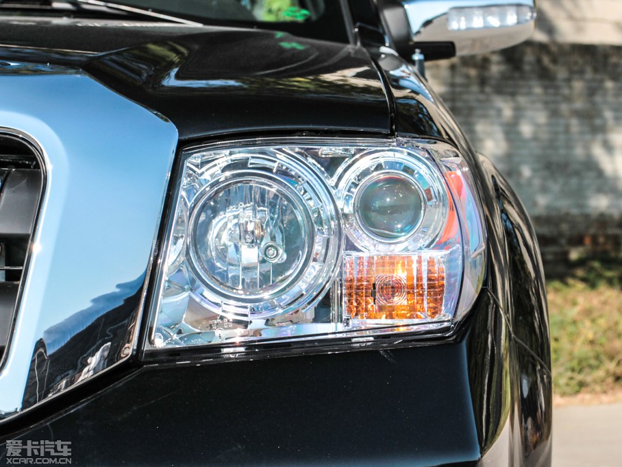 2013 2.5T ̓(q)A͹܉