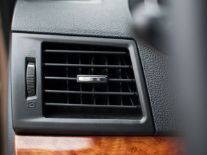 20132.8T Ͱ4JB1VE {L