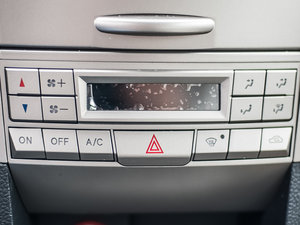 20132.8T Ͱ4JB1VE {{