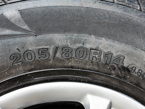 2014款基本型 轮胎尺寸