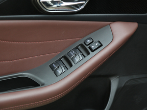 20191.5L քF V {܇ƅ^(q)	