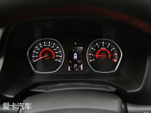 東南汽車2019款東南DX3