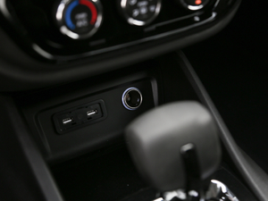 2019_ 1.5T CVTŞ п؅^(q)