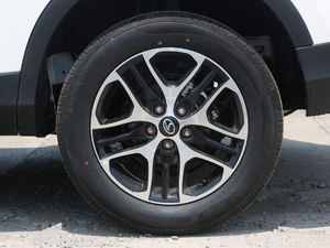 2019款1.5L 手动豪华型 国V 轮圈