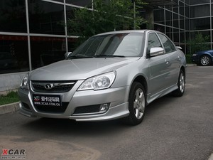 2009款1.5L 手动旗舰版 左前45度