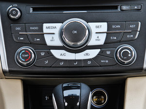 2012款1.5L CVT舒适版 空调调节