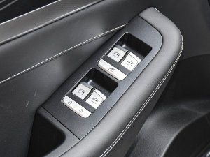 20221.5T DCT 5 {܇ƅ^	