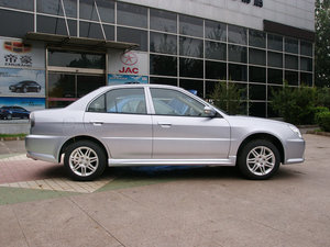 2010Ŀ 1.5L ք(dng)Ş w^