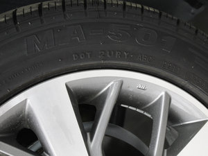 2011Ŀ 1.5L CVTLɰ ^