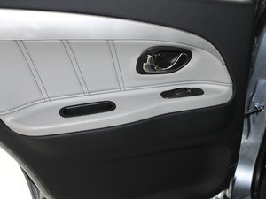 2011Ŀ 1.5L CVTLɰ g