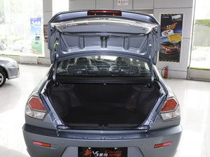 2011款改款 1.5L CVT风采版 空间座椅