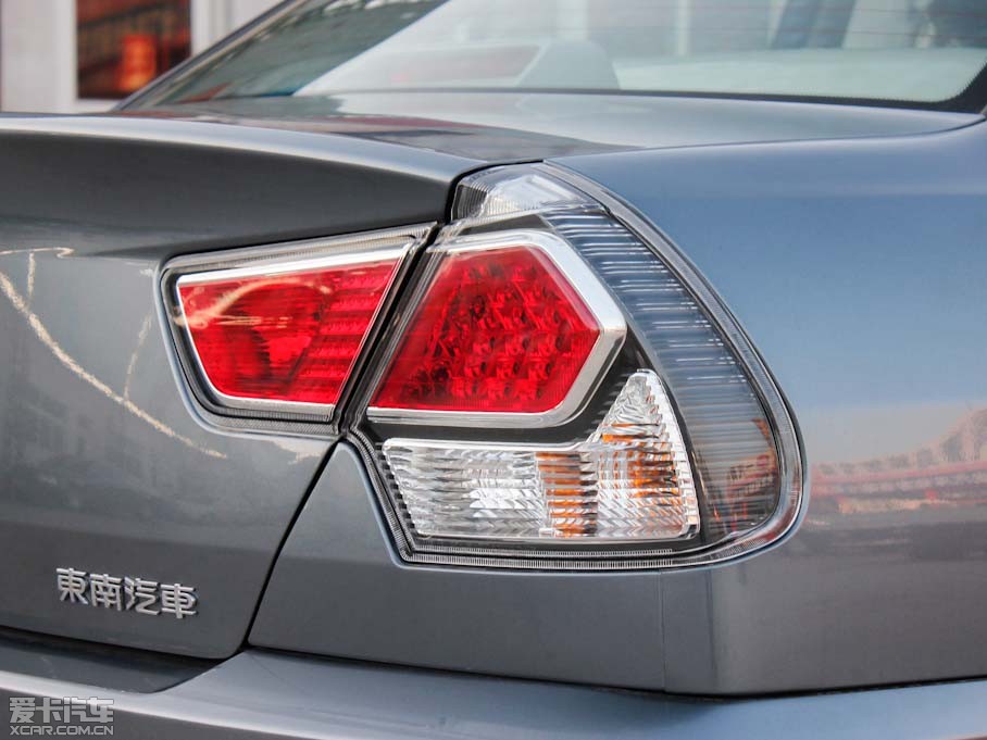 2012V3␂ 1.5L քӺA