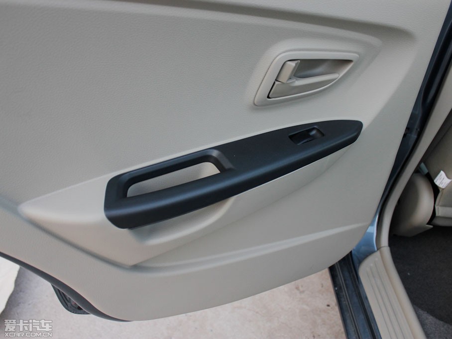 2012V3␂ 1.5L քӺA