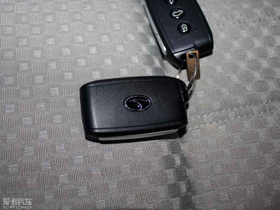 2012V3␂ 1.5L քӺA