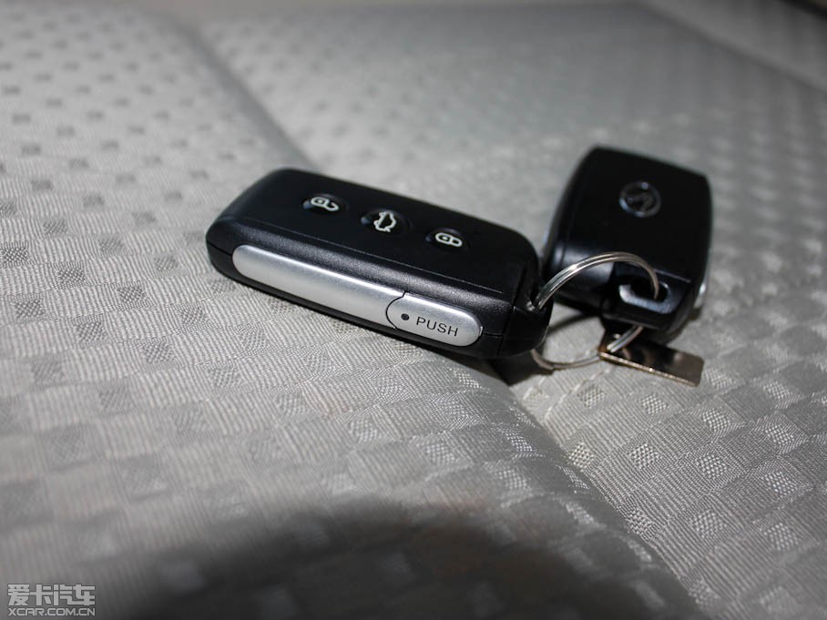 2012V3␂ 1.5L քӺA