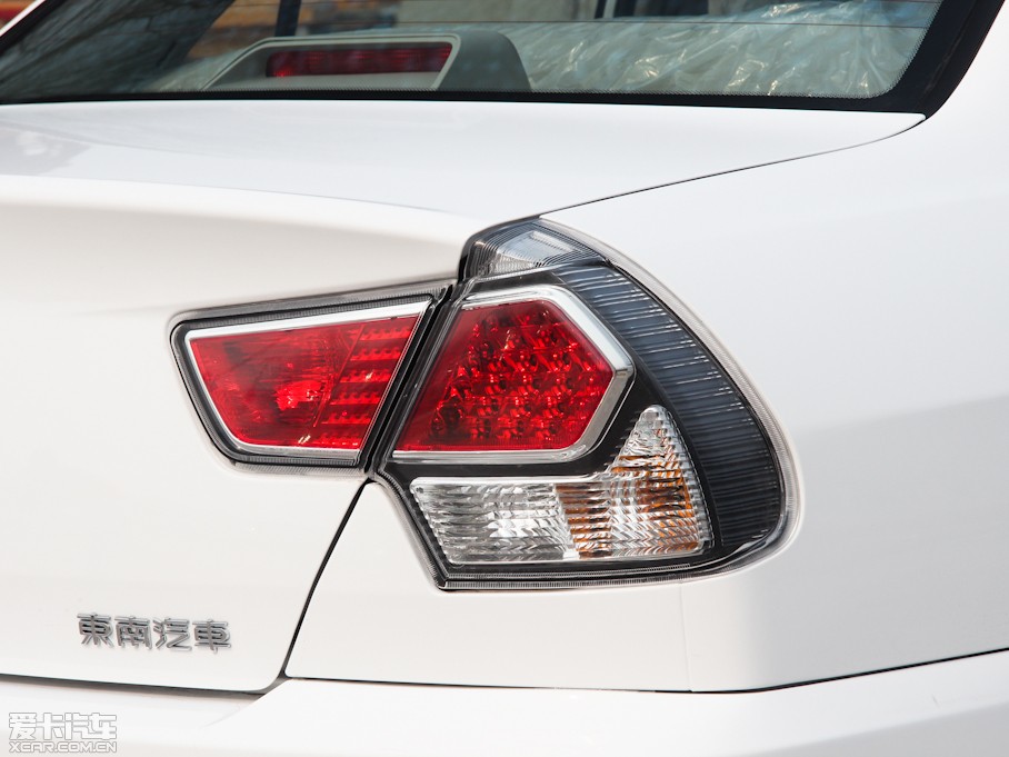 2012V3␂ H 1.5L քm