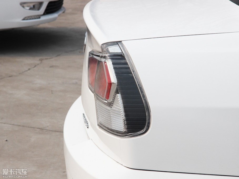 2012V3␂ H 1.5L ք(dng)m