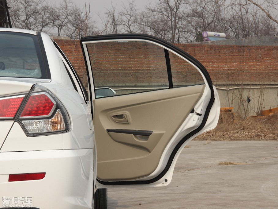 2012V3␂ H 1.5L ք(dng)m