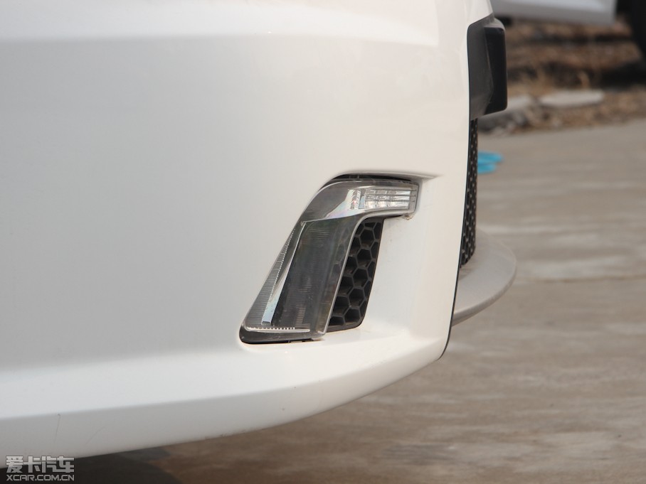 2012V3␂ H 1.5L ք(dng)L(fng)