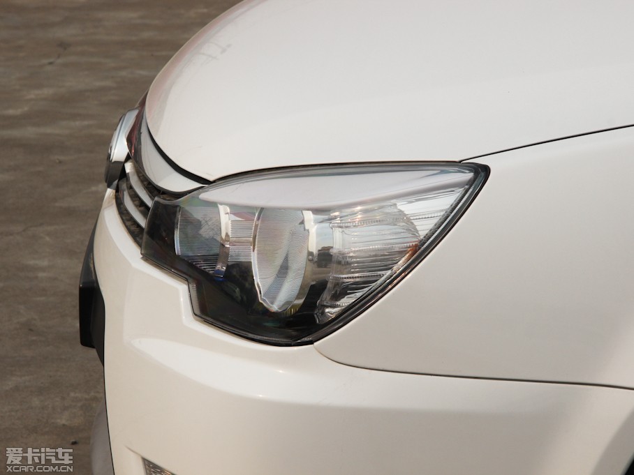 2012V3␂ H 1.5L քL