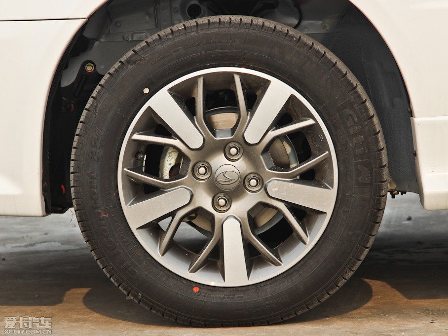 2012V3␂ H 1.5L քL