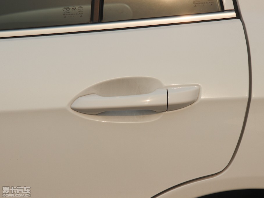 2012V3␂ H 1.5L քL