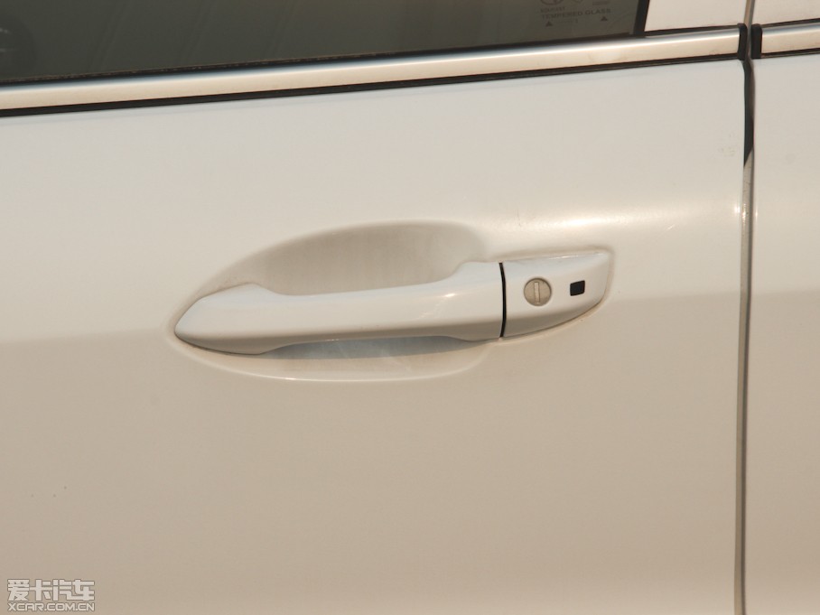 2012V3␂ H 1.5L քL